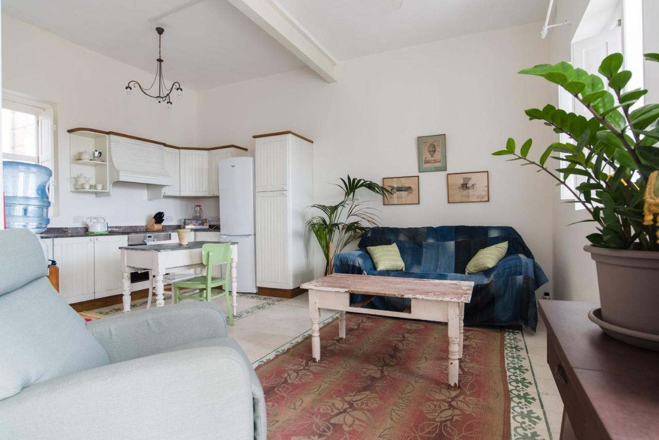 Merkanti Apartments Valletta Pokoj fotografie